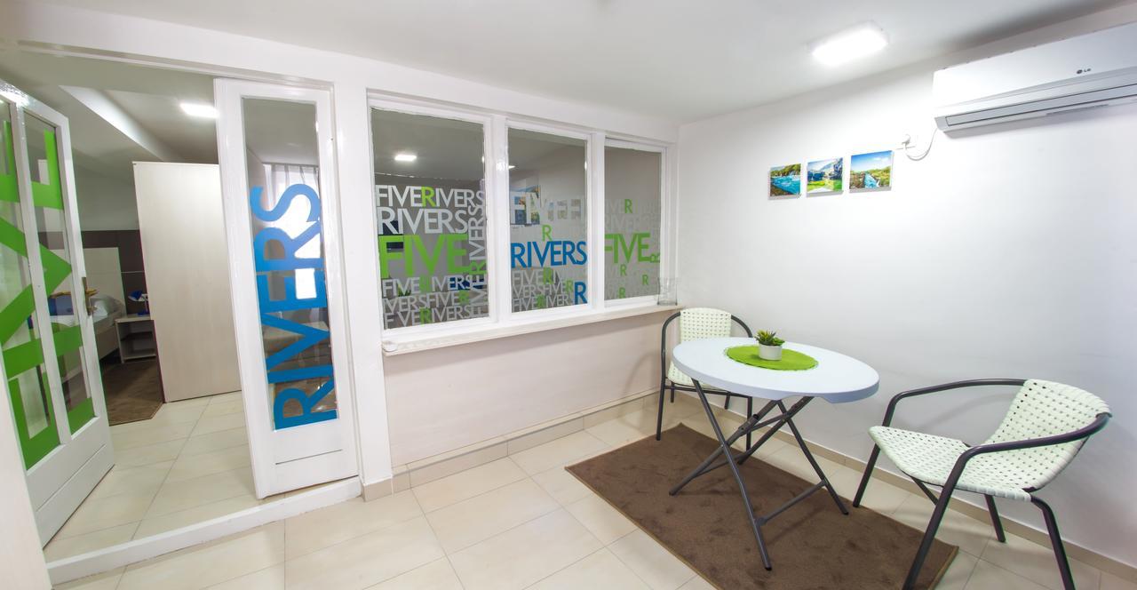 Five Rivers Rooms Мостар Екстериор снимка